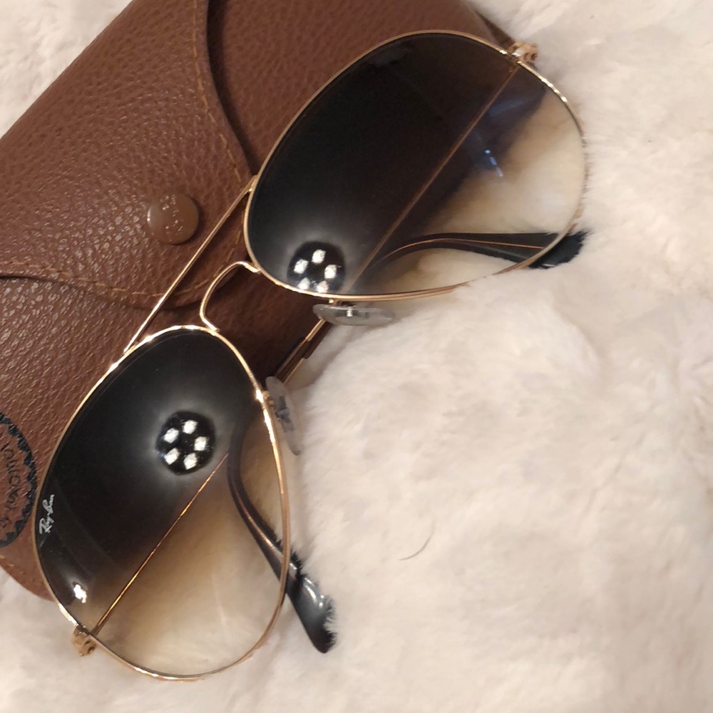 Authentic RayBan large aviator sunnies